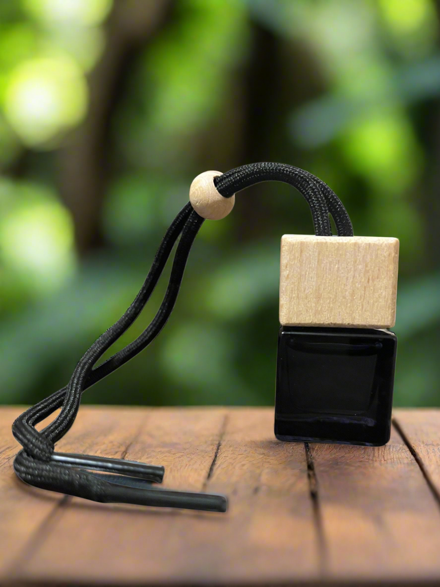 Mahogany And Teakwood Luxe Car Diffuser